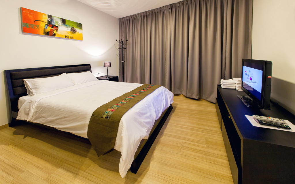 Luxfort 118 Service Suites Tanjung Tokong Oda fotoğraf