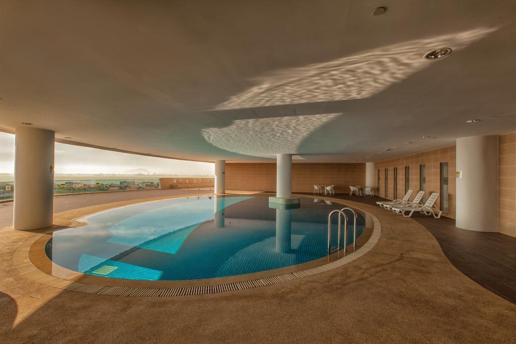 Luxfort 118 Service Suites Tanjung Tokong Dış mekan fotoğraf